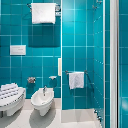 Condor Hotel 3*