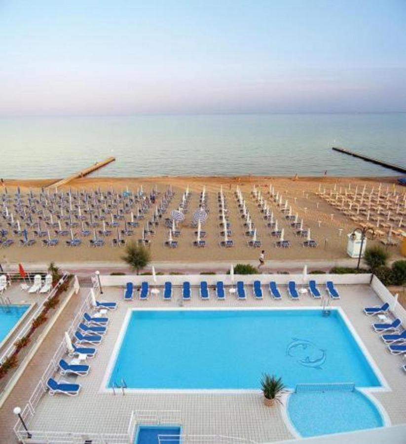 Hotel Condor 3*