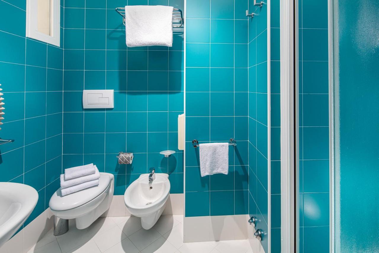 Condor Hotel 3*
