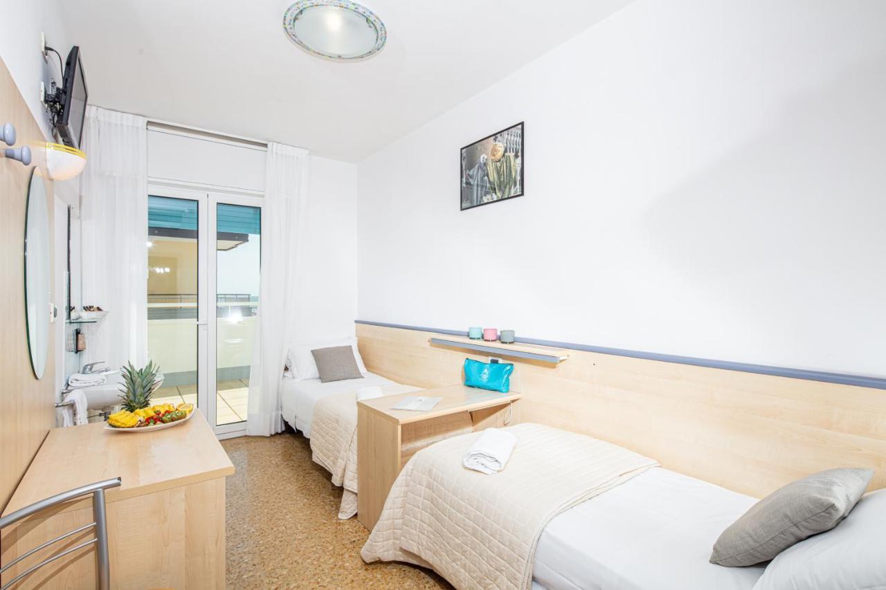 Condor Hotel